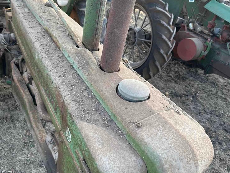 john-deere-b-image-3