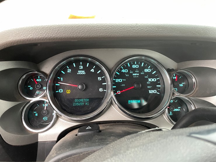 2007-chevrolet-3500-image-31