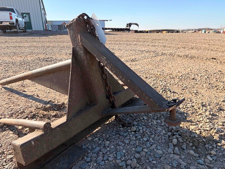 bale-spear-for-a-bucket-image-5