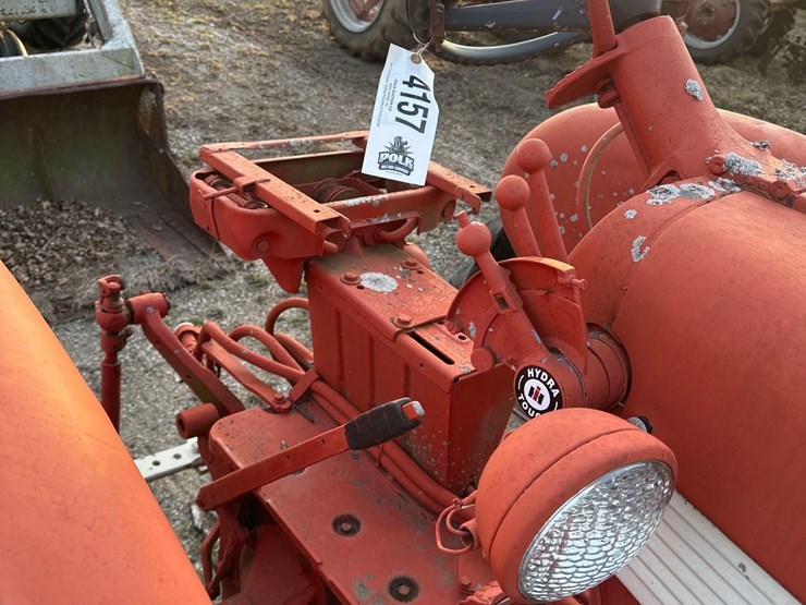 farmall-560-diesel-turbo-(sn#-5?490)-(hess)-image-8