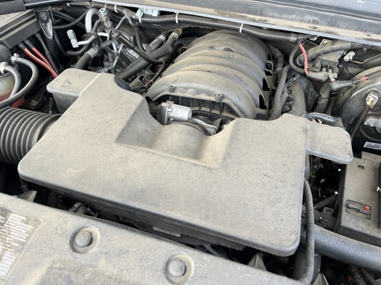 2018-chevrolet-tahoe-image-15