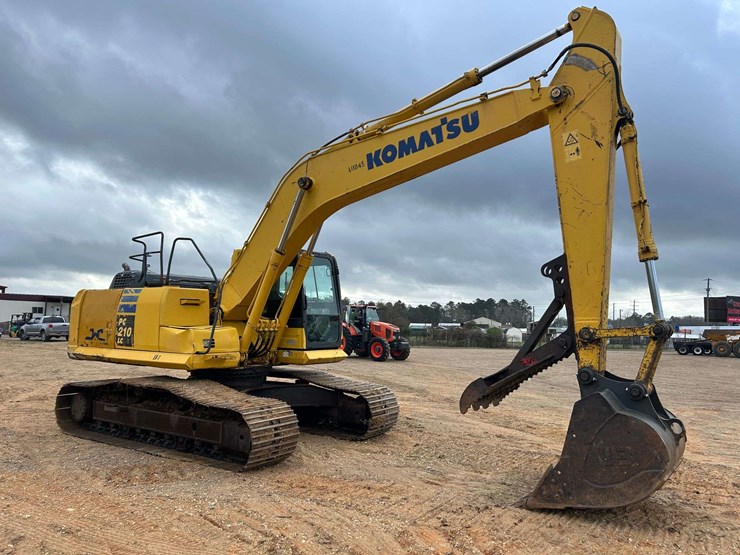 2015-komatsu-pc210-lc-10-image-2
