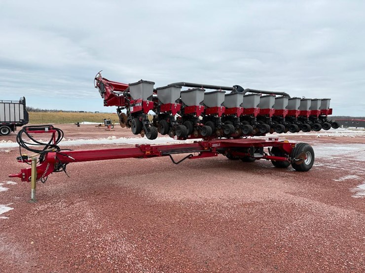 2004-case-ih-1200-image-1