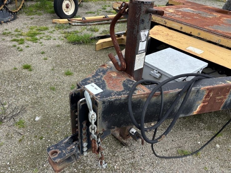 weberlane-1012-hay-trailer-image-16