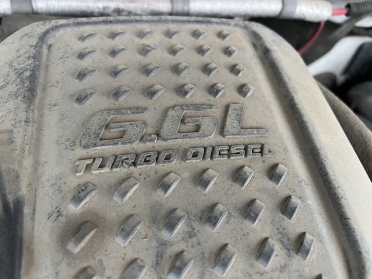 2008-gmc-sierra-3500-image-16