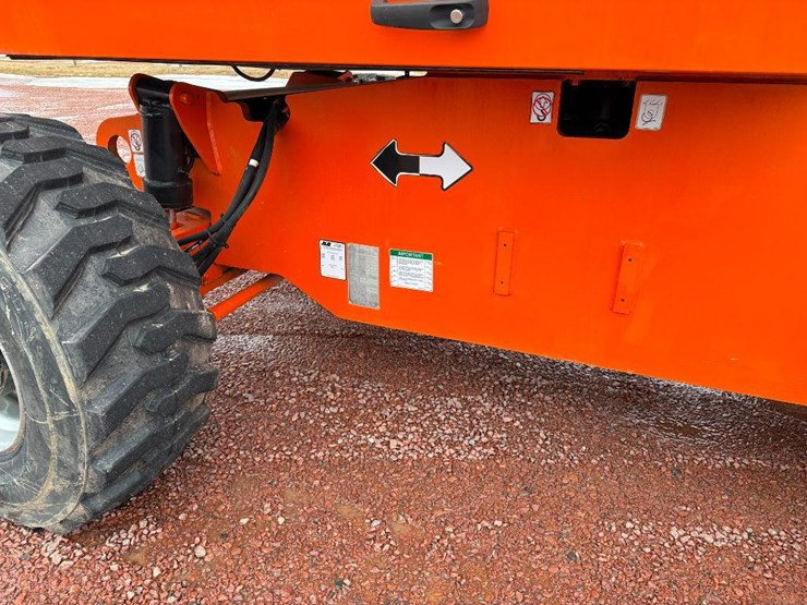 jlg-660sj-image-17