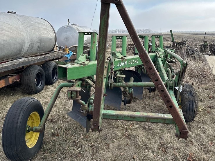 john-deere-3200-image-2