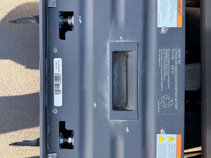 2014-segway-r1376-image-12