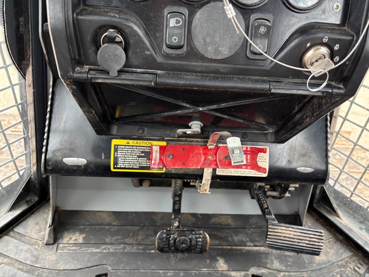 deere-650h-lgp-image-26