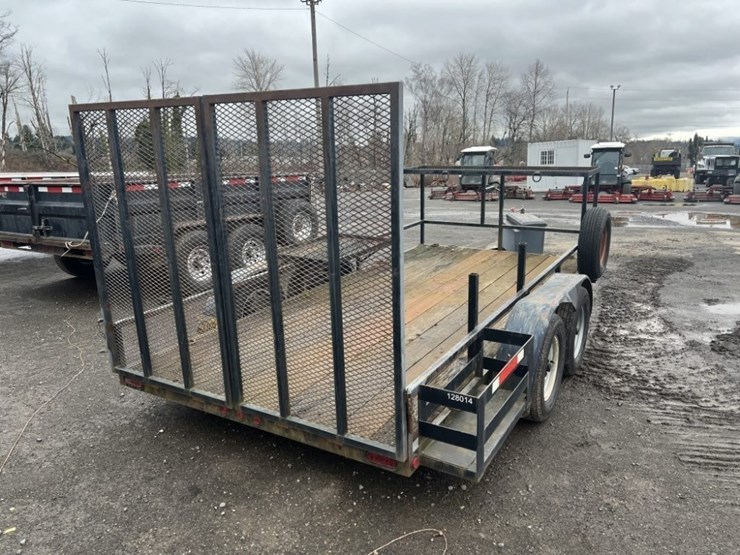 2012-mci-14'-t/a-equipment-trailer-image-4