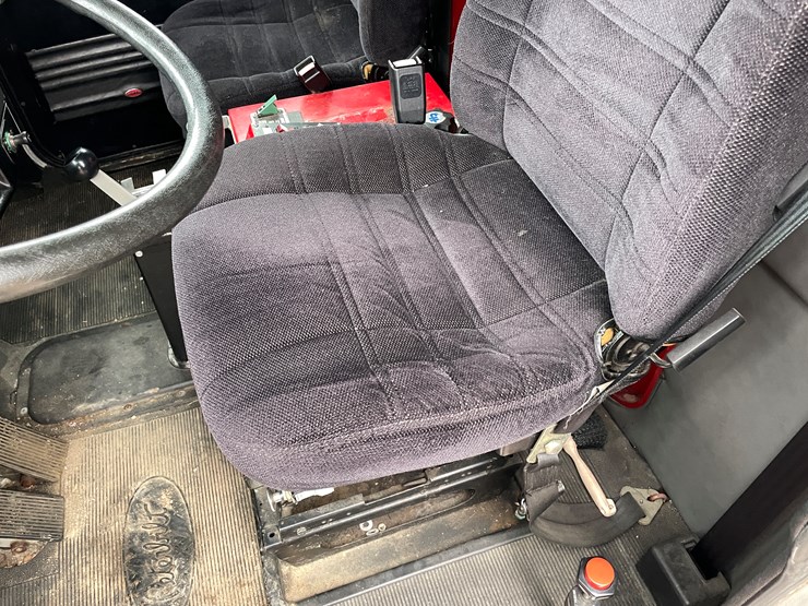 1991-peterbilt-377-image-69