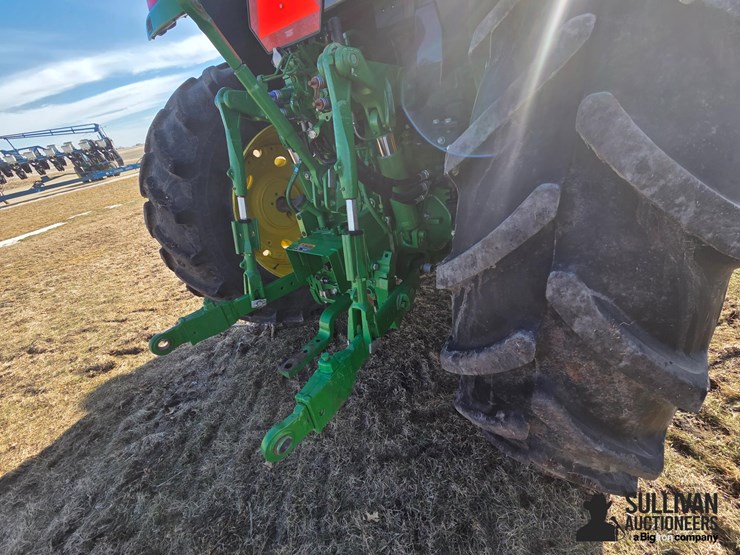 2020-john-deere-6155m-image-18