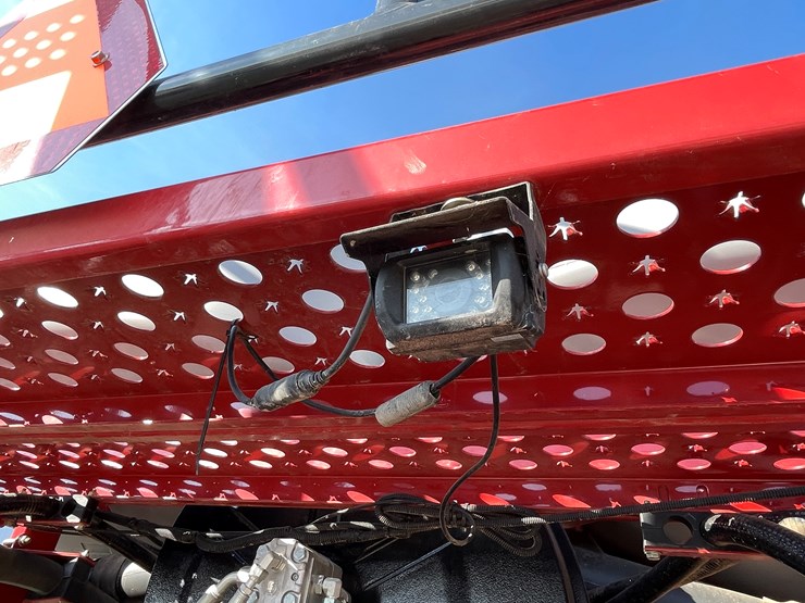 2020-case-ih-2150-image-46