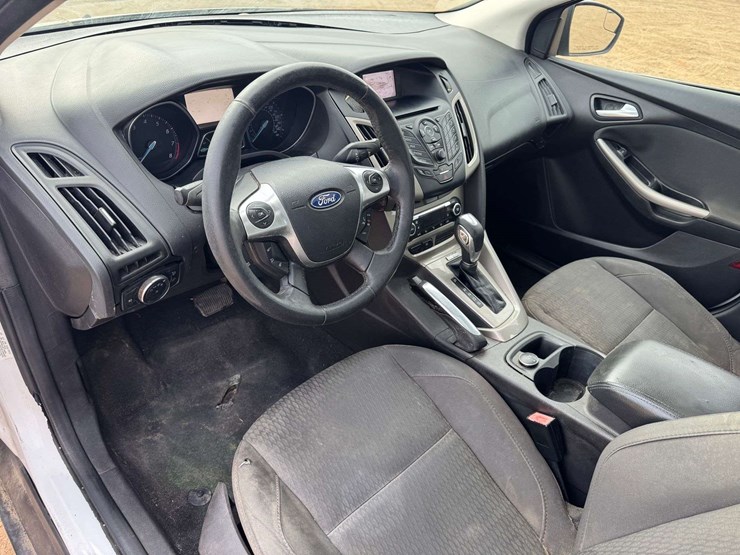 2012-ford-focus-sel-4-door-sedan---115,557-miles-image-11