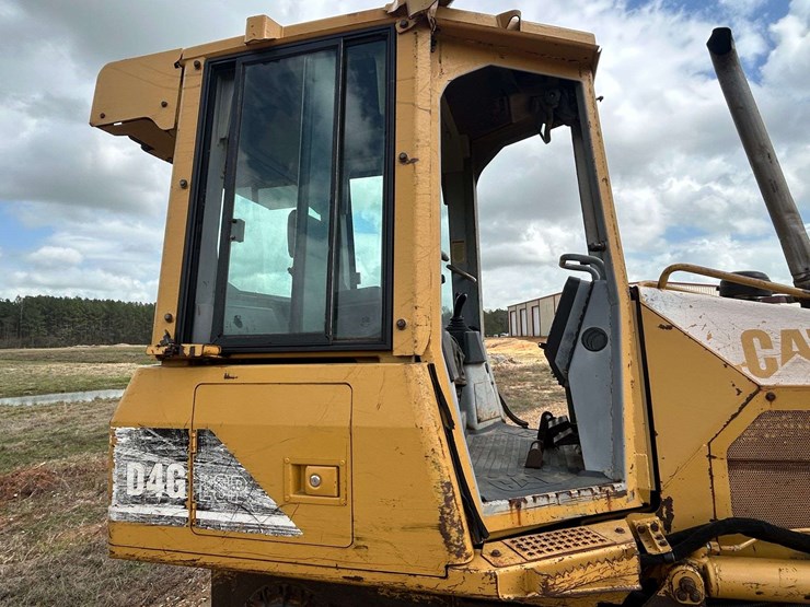 caterpillar-d4g-lgp-image-35