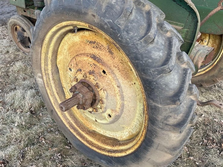 john-deere-h-image-11