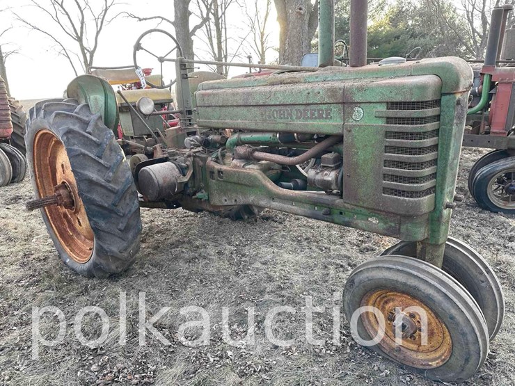 john-deere-b-image-4