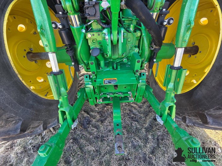 2020-john-deere-6155m-image-19