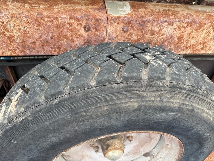 meyers-m300-image-15