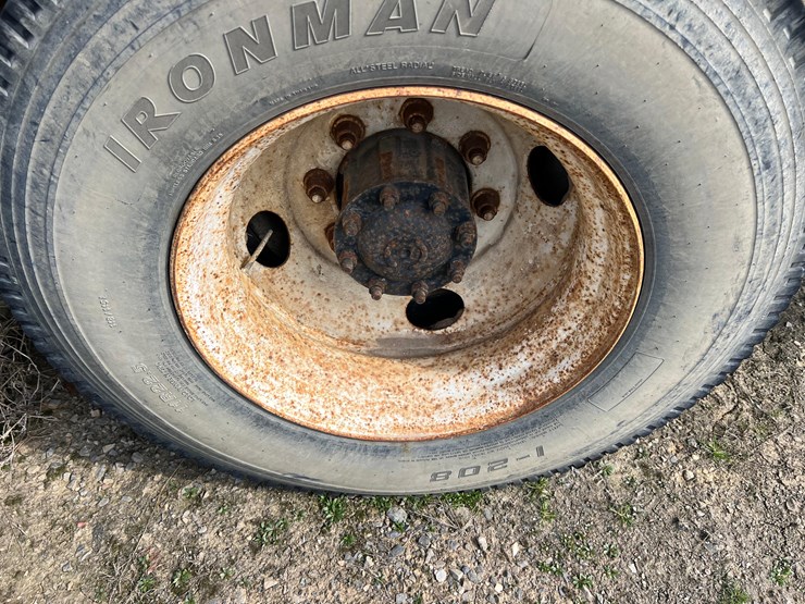 1999-mack-ch613-image-81