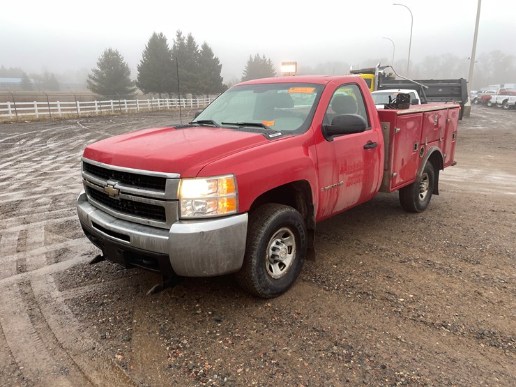 2007-chevrolet-3500-image-1