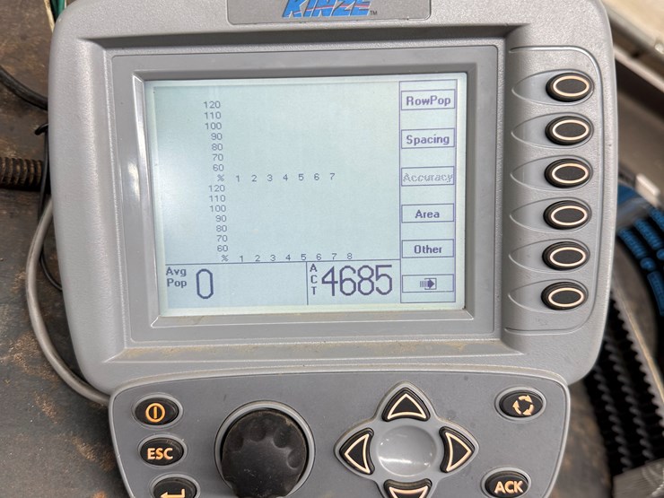 kinze-3500-image-9