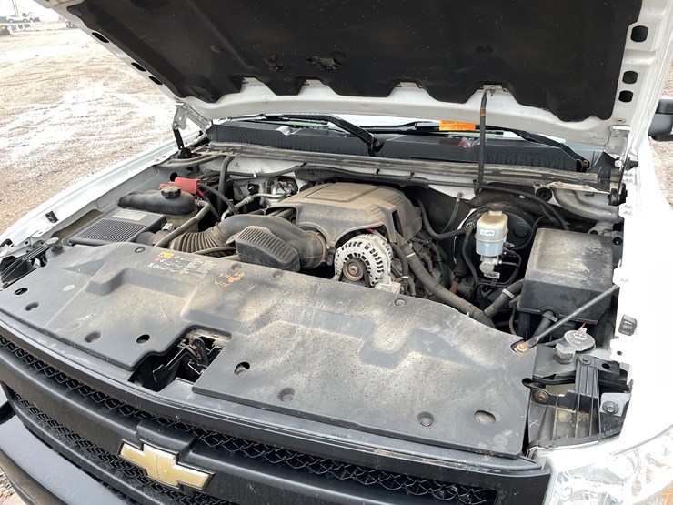 #1476-•-2012-chevy-silverado-pickup-truck-(has-mn-title)-image-22