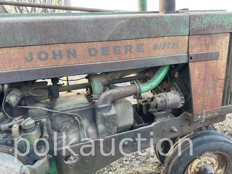 john-deere-720-image-4