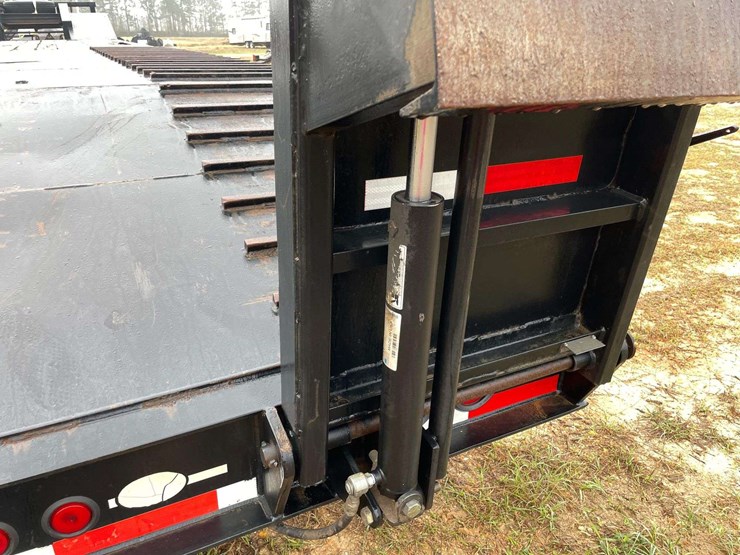 2009-viking-lowboy-image-15