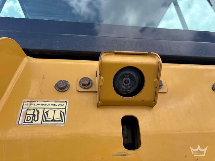 2018-caterpillar-d5k2-lgp-image-8