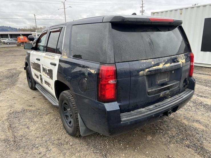 2015-chevrolet-tahoe-image-6