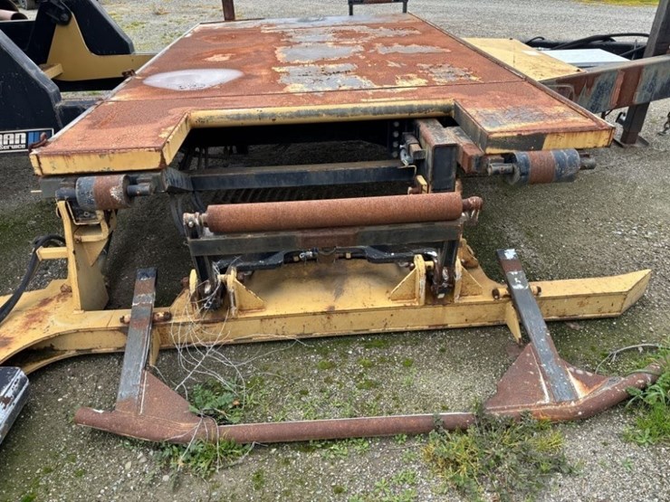 weberlane-1012-hay-trailer-image-13