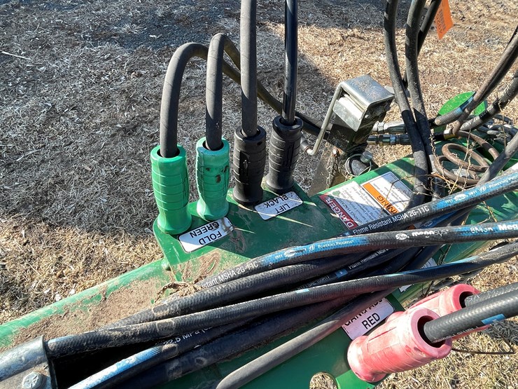 great-plains-2400tm-image-12