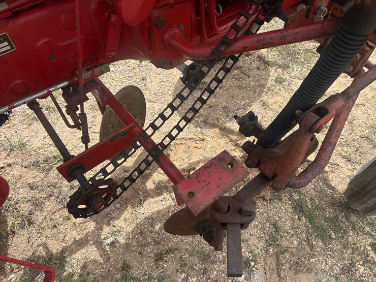 international-274-image-17