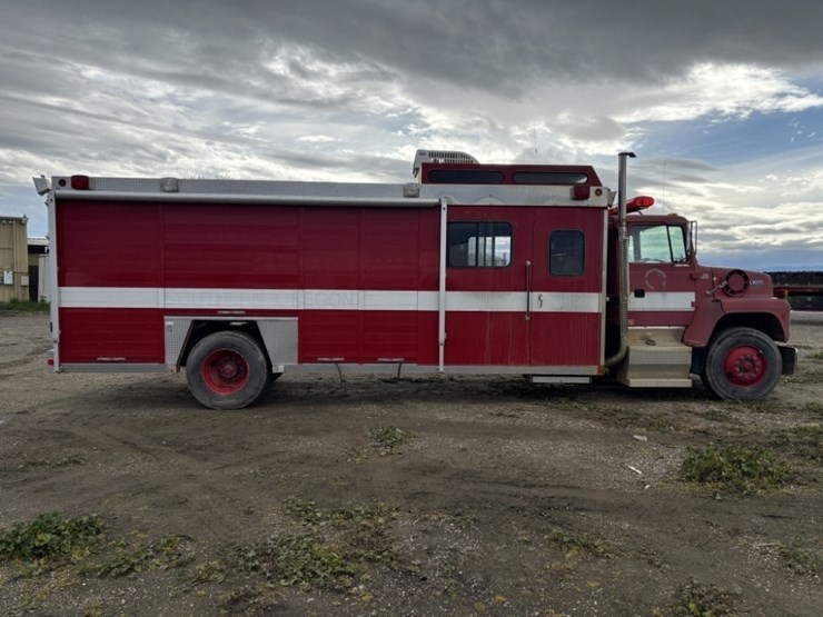 1991-ford-l8000-image-6