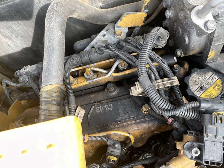 caterpillar-312f-image-38