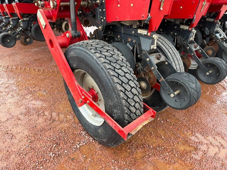 2008-case-ih-1250-image-7