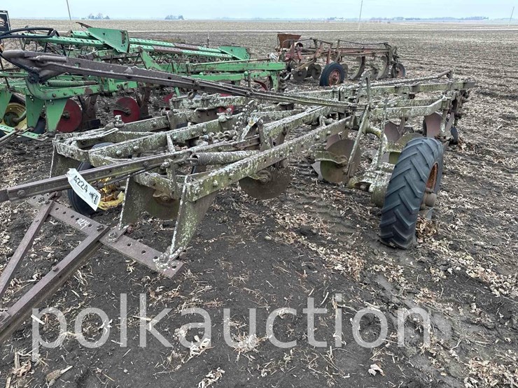 5-bottom-pull-type-plow---14"-(hess)-image-3