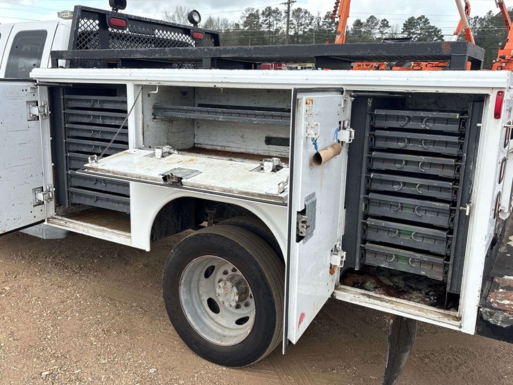 2001-ford-f450-image-21