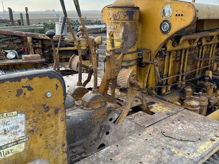 caterpillar-50-diesel-crawler-(sn#-1e1403)-(hess)-image-9