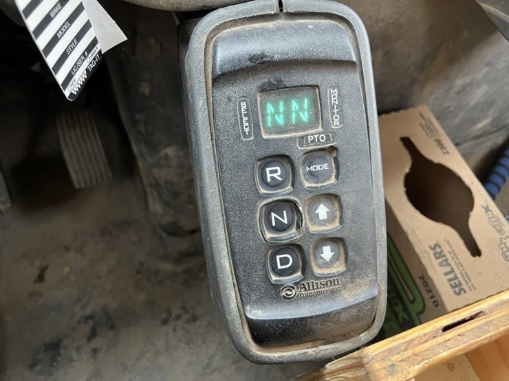 2008-vactor-2110-image-30