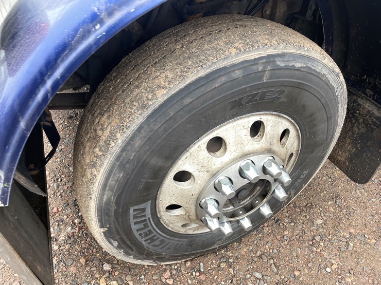 2007-peterbilt-379-image-5