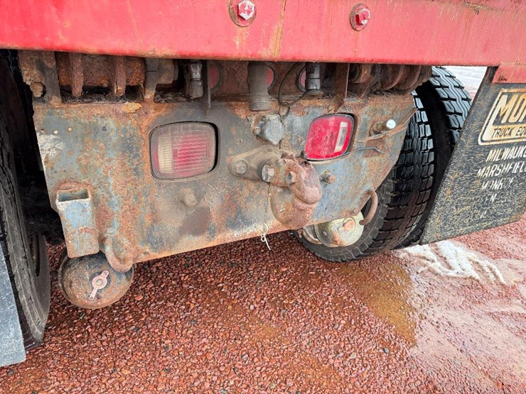 #280-•-lot-280-image-21