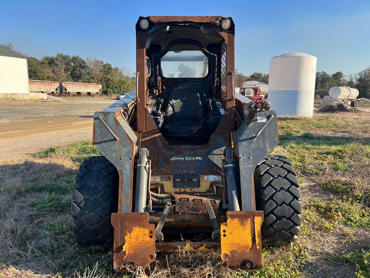 2012-deere-328e-image-2