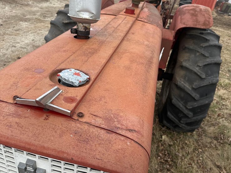 international-560-image-3