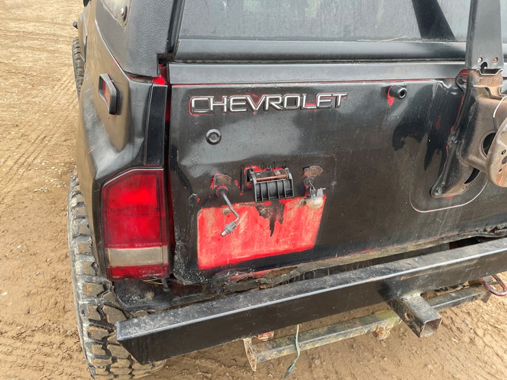 1998-chevrolet-tracker-image-15