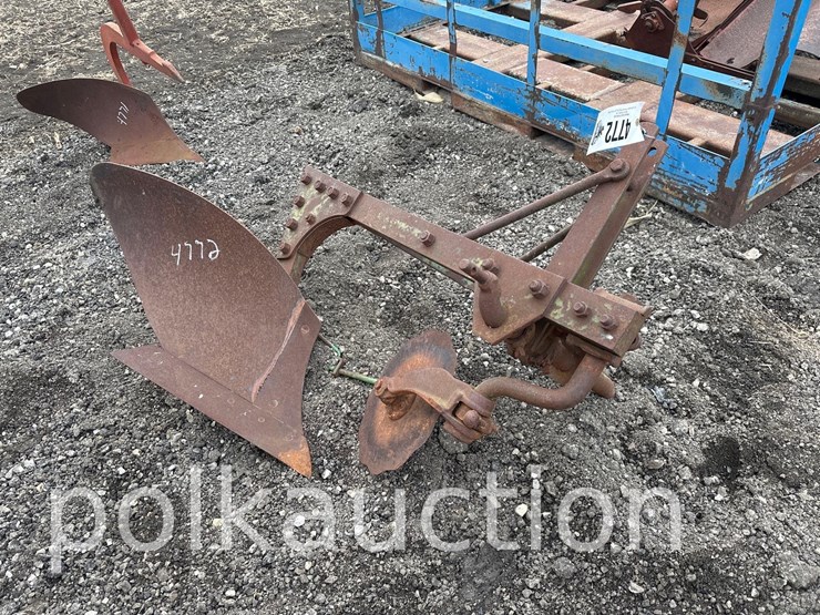 john-deere-3pt-1-btm-plow-(wf)-image-1