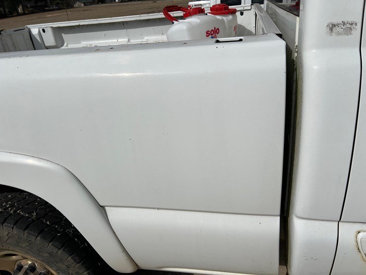 chevrolet-2500hd-image-21