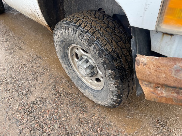 2009-chevrolet-silverado-2500-image-6