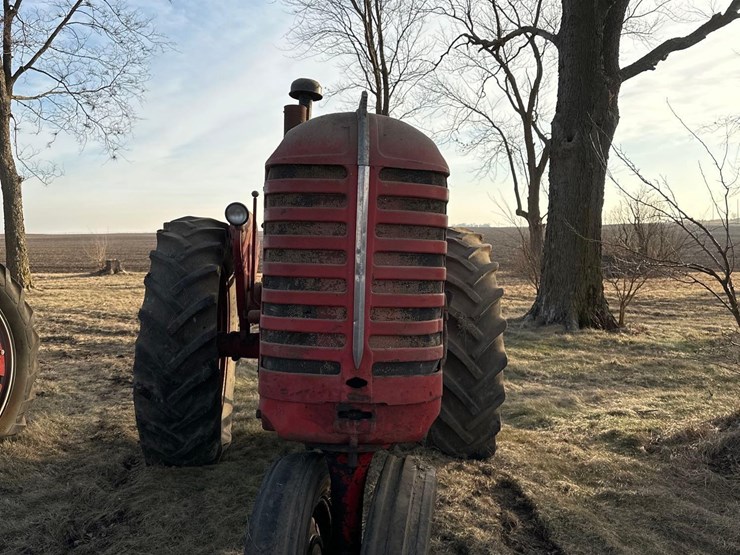 massey-ferguson-444-image-2